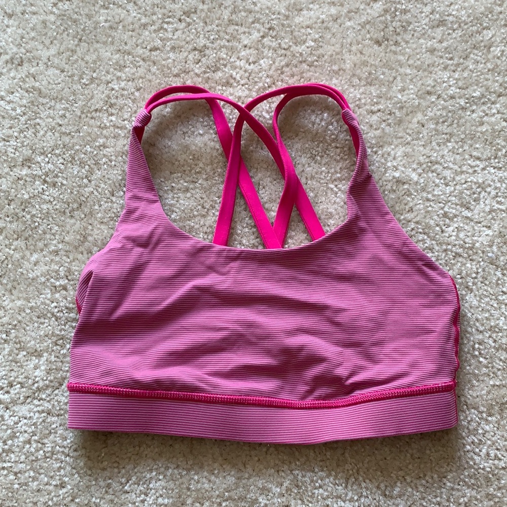 Lululemon sports bra size 2/4